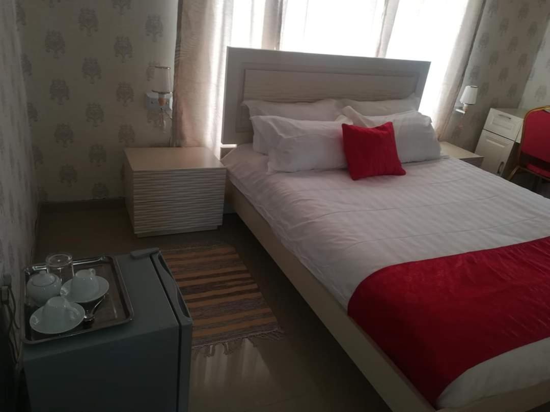 פרנסיסטאון Lee Bed & Breakfast מראה חיצוני תמונה