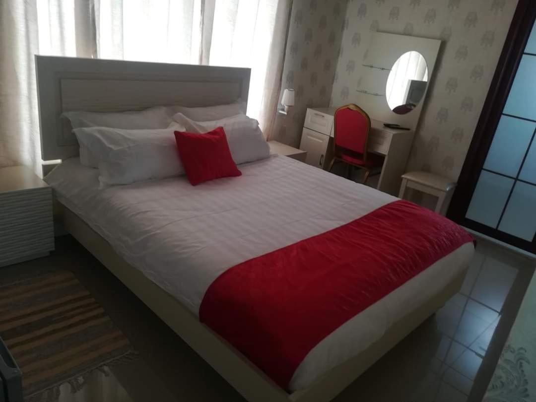 פרנסיסטאון Lee Bed & Breakfast מראה חיצוני תמונה